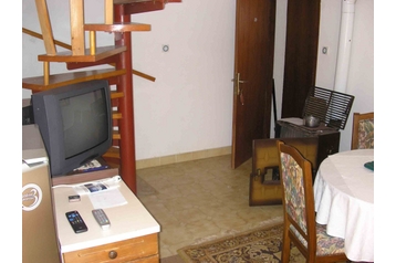 Chorvatsko Privát Mali Lošinj, Exteriér